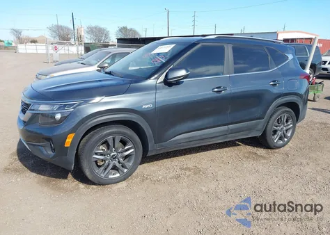 2023 Kia Seltos S из США, поврежденный, VIN KNDEUCAA0P7420796